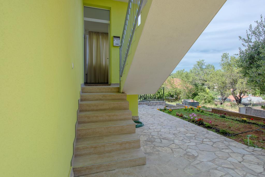 Maslina Apartments Stari Grad  Phòng bức ảnh
