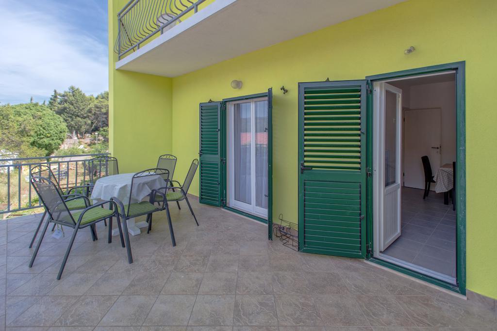 Maslina Apartments Stari Grad  Phòng bức ảnh