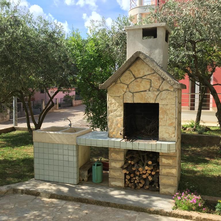 Maslina Apartments Stari Grad  Ngoại thất bức ảnh